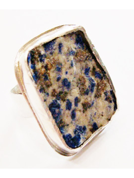  Sodalite rough