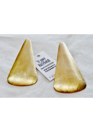 D-shaped earring with sandblasting