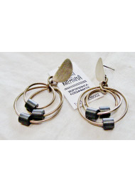 Earring with cylindrical matte hematite